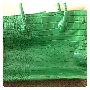 Stunning! Italian green leather tote bag !
